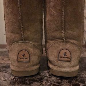Girls bear paw boots